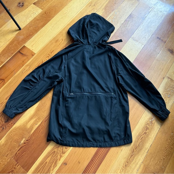 Foldable, packable black Zara jacket - Picture 9 of 9